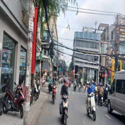 Cho thuê Nguyên Căn Mặt tiền tại 60 Nguyễn Văn Khối P11 Gò Vấp