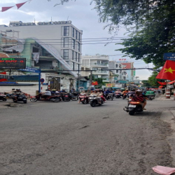Cho thuê Nguyên Căn Mặt tiền tại 60 Nguyễn Văn Khối P11 Gò Vấp
