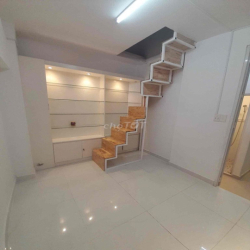 Nhà cho thuê riêng biệt trong toà nhà