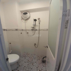 Nhà cho thuê riêng biệt trong toà nhà