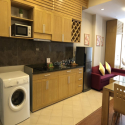 Cho Thuê Căn Hộ Dịch Vụ Studio 70m2 View Hồ Ba Mẫu, Đống Đa, Hà Nội