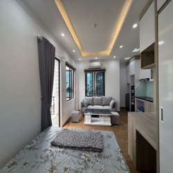 cho thuê căn hộ 1khách 1ngủ 46m tại 76Lạc Long Quân-Hoàng Quốc Việt