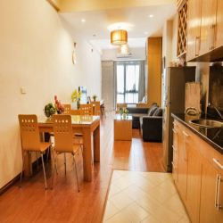 Cho Thuê Căn Hộ Dịch Vụ Studio 70m2 View Hồ Ba Mẫu, Đống Đa, Hà Nội