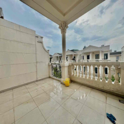 SÀN VĂN PHÒNG KHU CITYLAND CẠNH LOTTE CÓ SÂN THƯỢNG LỚN🔥