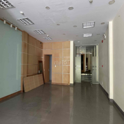 Cho thuê tầng trệt hoặc nhà nguyên căn MT đg Trần Hưng Đạo-Chợ Dĩ An 1