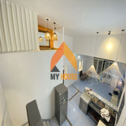 NHÀ Q2 KHÔNG GIAN MỞ - RẤT CHILL-RÁT XINH 19TR