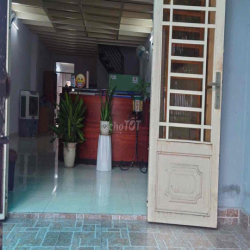 🍀Cho thuê nhà Mặt Tiền cấp 4 giá rẻ khu Tên lửa.