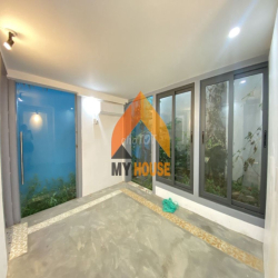 NHÀ Q2 KHÔNG GIAN MỞ - RẤT CHILL-RÁT XINH 19TR