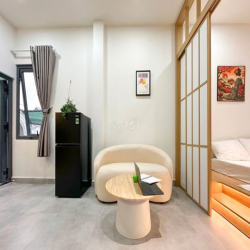 CĂN HỘ 1PN- BẾP TÁCH MÁY GIẶT RIÊNG NGAY NGÃ 4 BẢY HIỀN