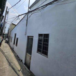 BÁN 3 PHÒNG TRỌ HẺM 108 ĐUONG CÁCH MẠNG THANG TÁM