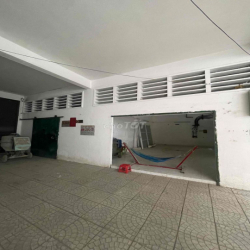 CHO THUÊ KHO HXT HỒNG BÀNG QUẬN 6  500m2