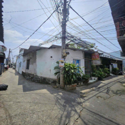 BÁN 3 PHÒNG TRỌ HẺM 108 ĐUONG CÁCH MẠNG THANG TÁM