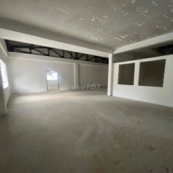 CHO THUÊ KHO HXT HỒNG BÀNG QUẬN 6  500m2