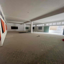 CHO THUÊ KHO HXT HỒNG BÀNG QUẬN 6  500m2