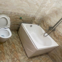 EM CHÍNH CHỦ CẦN CHO THUÊ NHÀ NGUYÊN CĂN 5 TẦNG VỪA Ở VÀ KINH DOANH