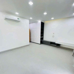 Nhà lầu 3 phòng mới KDC Nam Long 2