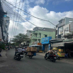 Cho thuê Căn Biệt thự Cũ 6x30m nhà MT Bình Quới  27 triệu / tháng TL