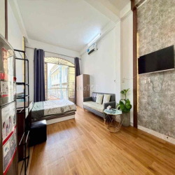 Cho Thuê Studio 35m2 Balcon Giặt Riêng Full NT Ngay Tân Định Quận 1