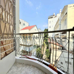 Cho Thuê Studio 35m2 Balcon Giặt Riêng Full NT Ngay Tân Định Quận 1