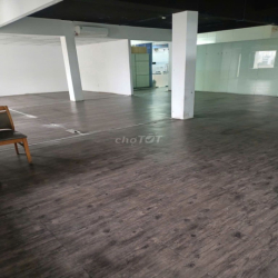 cho thuê văn phòng đẳng cấp hạng A ngay cách mạng tháng tám