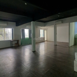 cho thuê văn phòng đẳng cấp hạng A ngay cách mạng tháng tám