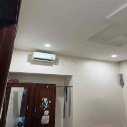 Mặt tiền đường 7.5 M ngay Châu Vĩnh Tế - 3 Tầng - 4pn - Giá 40 triệu