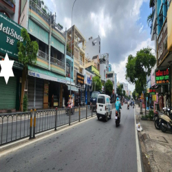 CHO THUÊ NHÀ MT HÒA BÌNH TÂN PHÚ, 4 TẦNG, KINH DOANH SẦM UẤT