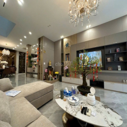 CHO THUÊ SIÊU BIỆT THỰ 02/ Cao Thắng - Ngang 8M Giá *** khu vực
