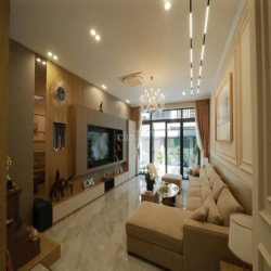 CHO THUÊ SIÊU BIỆT THỰ 02/ Cao Thắng - Ngang 8M Giá *** khu vực