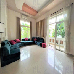 Biệt Thự Sân Vườn Thảo Điền- 5 Phòng to - Khu an ninh