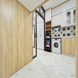 cho thuê phòng đầy đủ nội thất 95 cự lộc 1n1k liên hệ  thẳng sđt