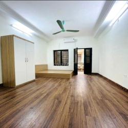 Cho Thuê nhà phố Kim Ngưu, HBT,cách ôtô 20m, ở hoặc dậy học,kd online.