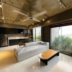 🏡CĂN HỘ CAO CẤP HỒ BƠI TRÀN VIỀN - BẢO VỆ - THANG MÁY NGAY HÀNG XANH🏡
