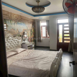 NHÀ 1 TRỆT 2 LẦU 3PN FULL NỘI THẤT GIÁ TỐT