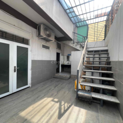 Mặt bằng góc 2 MT Liên Phường 9x24 ( 217m2) 3 lầu  Phước Long B q9