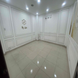 Cho Thuê Nhà Nguyên Căn Đường Hoa Lan - Phú Nhuận