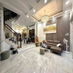 CHO THUÊ VILLA SIÊU VÍP TẠI QUẬN 3