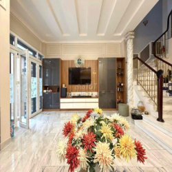 CHO THUÊ VILLA SIÊU VÍP TẠI QUẬN 3