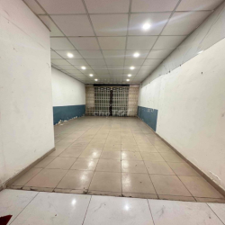 nhà cho thuê MTKD Lý Thường Kiệt Tân Bình. DT: 4m x 28m 3 tầng