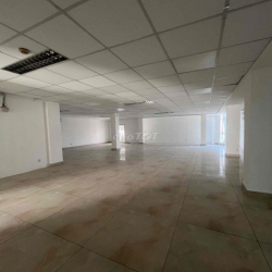 CHO THUÊ VĂN PHÒNG DIỆN TÍCH 400m2