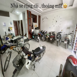 Nhà Trọ IBOSS An Phú Đông gần Đại học Nguyễn Tất Thành View sông SG