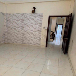 CHO THUÊ NHÀ MẶT TIỀN LÊ LÂM [4m x 18m] 2 LẦU [ 6PN - 3WC] Nhà mới