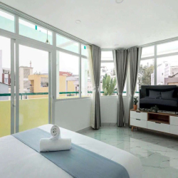 CHDV 1 ngủ balcony _ View đẹp gần công viên 23/9 _ Phạm Ngũ Lão Quận 1