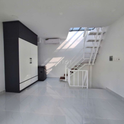 ❣️❣️ cho thuê nhà nguyên căn mới xây hẻm ba gác nguyễn trãi p2q5
_ d