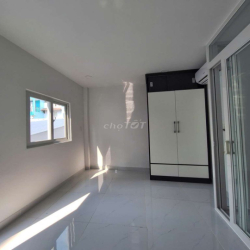 ❣️❣️ cho thuê nhà nguyên căn mới xây hẻm ba gác nguyễn trãi p2q5
_ d