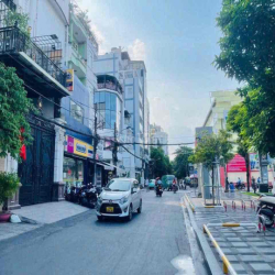 khu sầm uất Q10 kết cấu đẹp nhà giá tốt