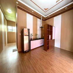 CHO THUÊ CĂN HỘ 1 PHÒNG NGỦ FULL NỘI THẤT CÓ CỬA SỔ ĐƯỜNG HÙNG VƯƠNG