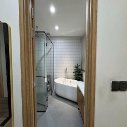 Cho thuê căn hộ KDT Vạn Phúc city  giá 12tr dài ngày hoặc ngắn