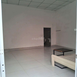 (4tr) Nhà nguyên căn đường 385 gần ĐH Tài Chính | có sân xe, sân sau