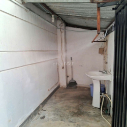 (4tr) Nhà nguyên căn đường 385 gần ĐH Tài Chính | có sân xe, sân sau